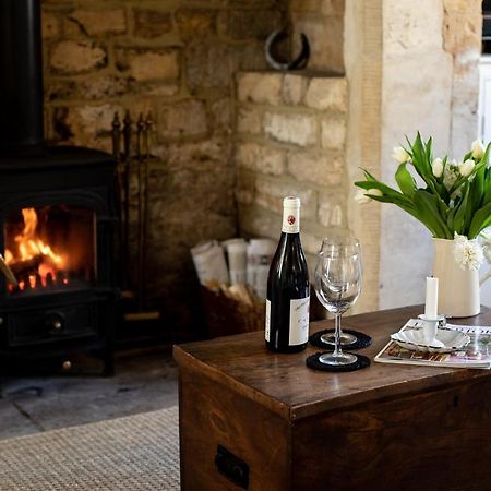 Gleneda Cottage - A Renovated, Traditional Cotswold Cottage Full Of Charm With Fireplace And Garden Bourton on the Hill Dış mekan fotoğraf